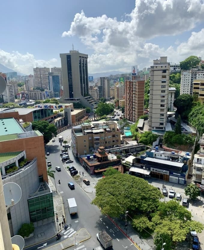 Vista de la ciudad desde el balcón
